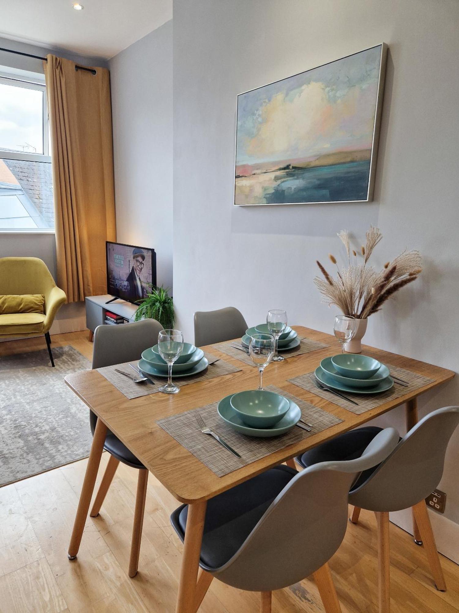 1-Bed Apartment, Close To Kensington Olympia With Free Wi-Fi & Netflix Londres Exterior foto