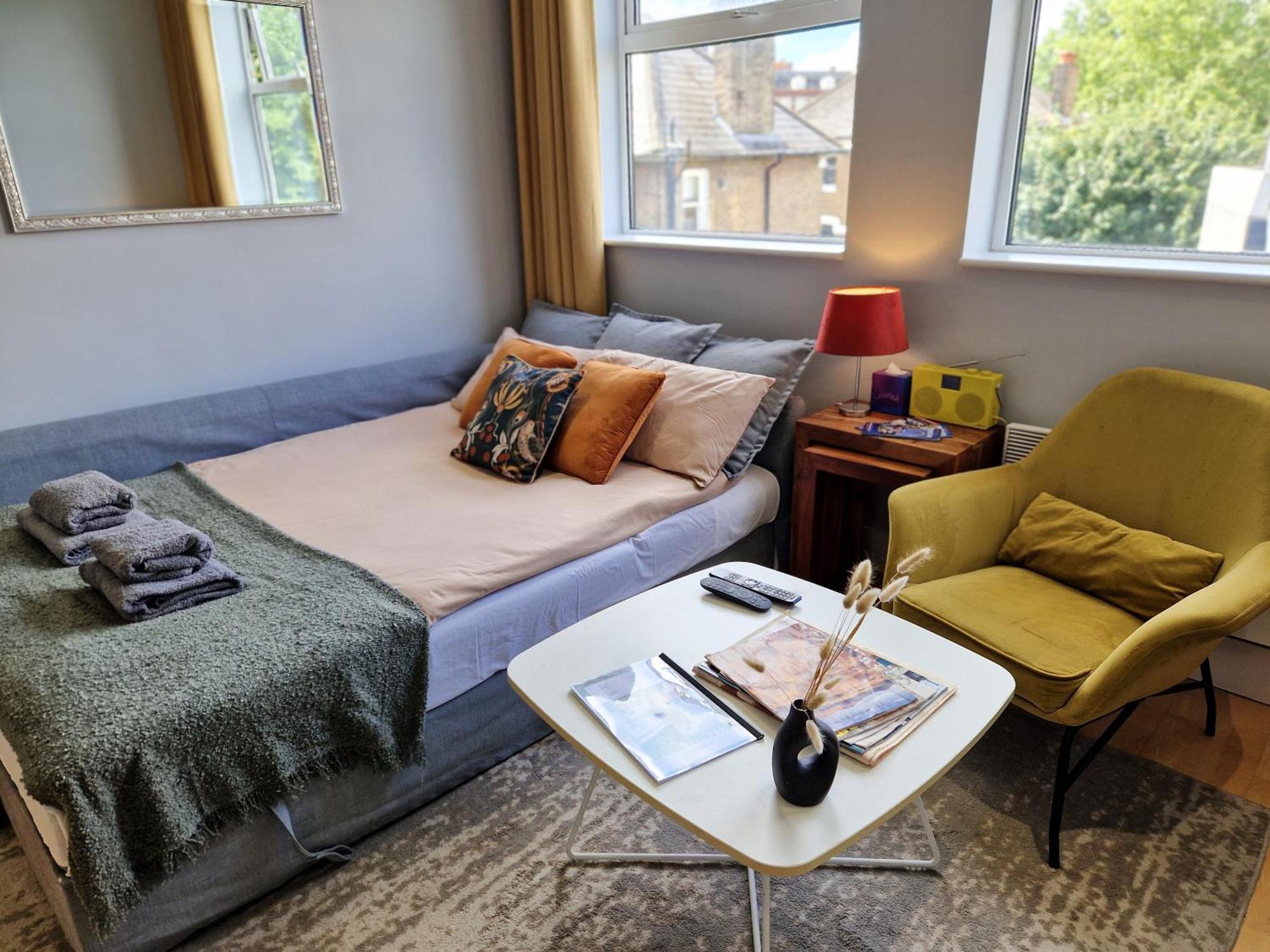 1-Bed Apartment, Close To Kensington Olympia With Free Wi-Fi & Netflix Londres Exterior foto